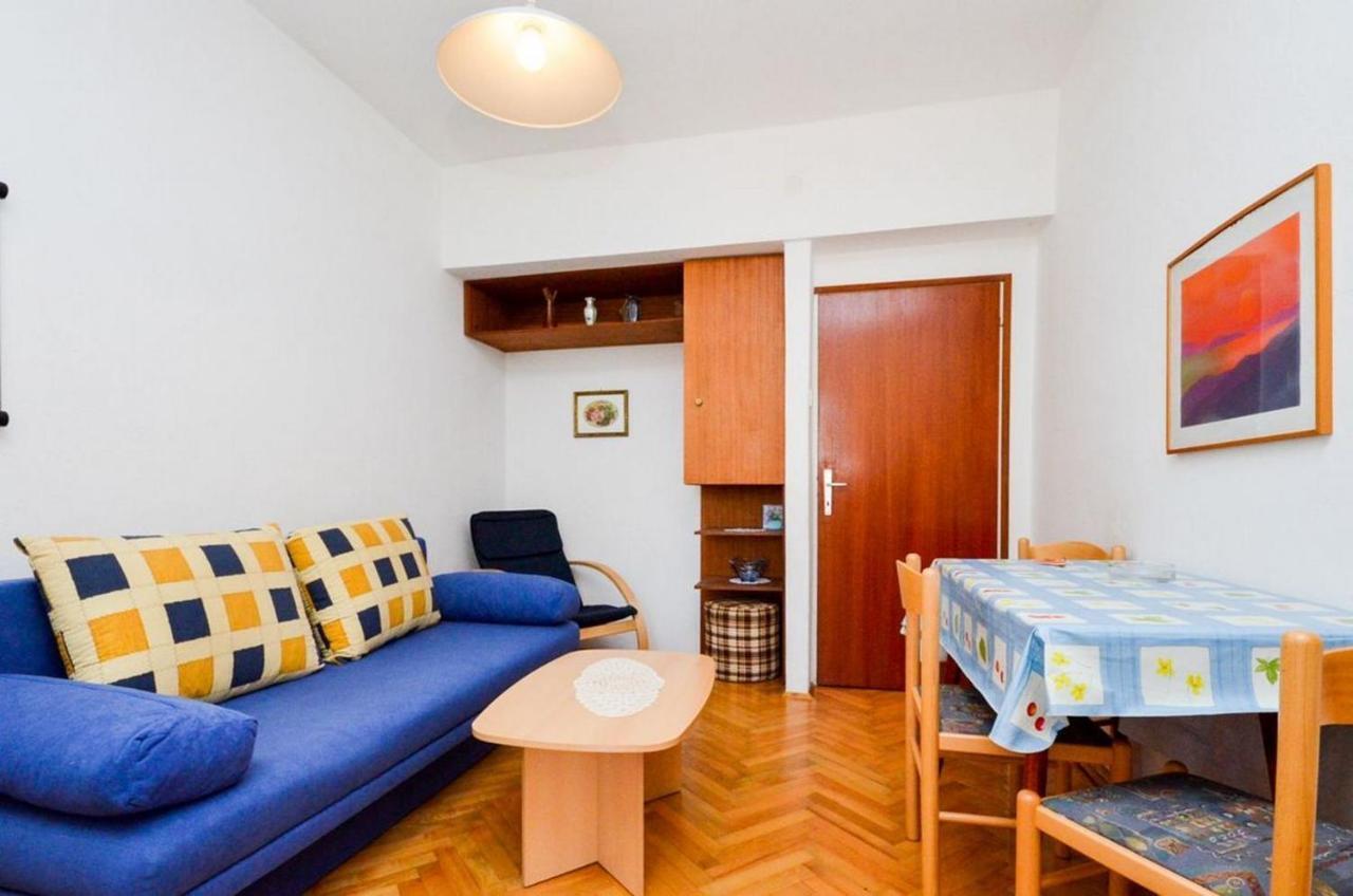 Apartment And Rooms Biserka Novaglia Esterno foto
